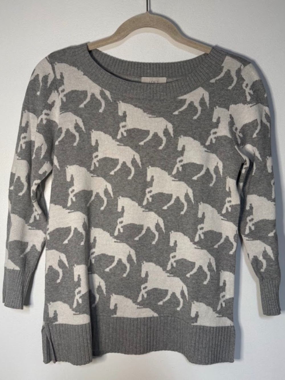 Ann Taylor LOFT Gray White HORSE PONY Print Sweater 100% Cotton